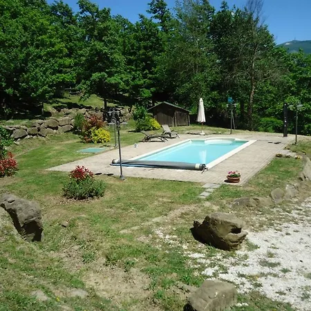 Casale Monticello 아파트 아페치노